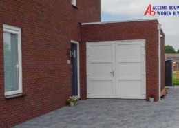 Accent Bouw Wonen00182019 Garagedeuren en voordeur